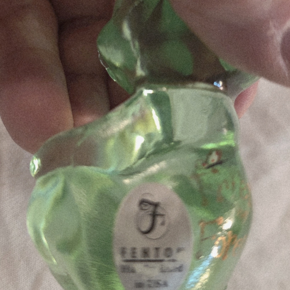 Fenton Green Glass Cat with Floral Design - Picture 2 of 3
